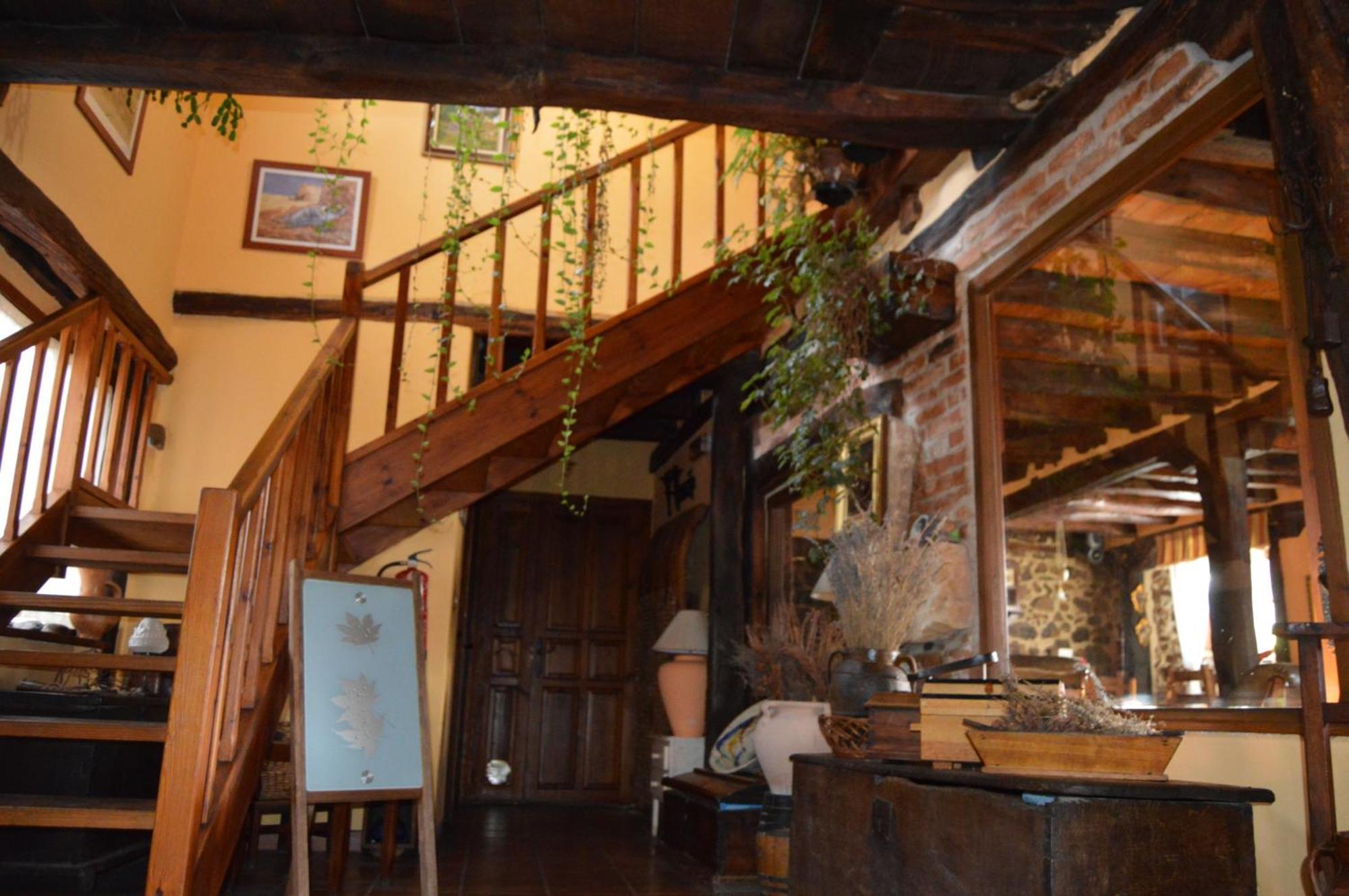 皮苏埃加河畔塞尔韦拉 Casa Simon旅馆 外观 照片