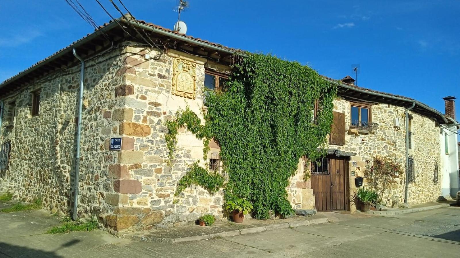 皮苏埃加河畔塞尔韦拉 Casa Simon旅馆 外观 照片