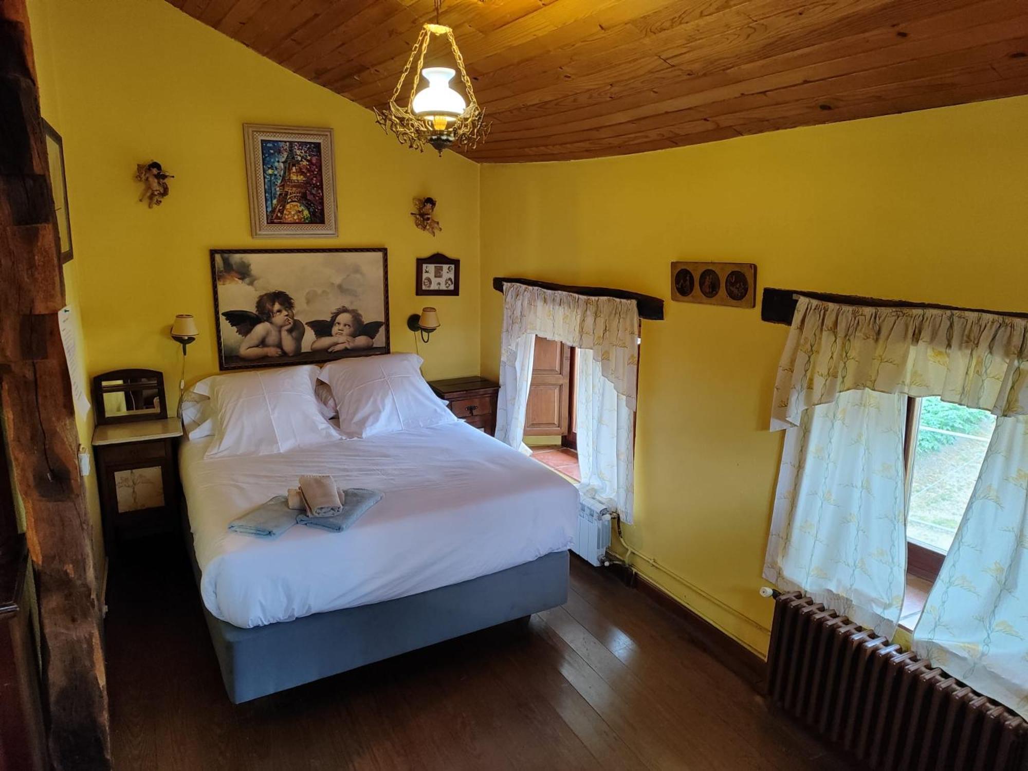 皮苏埃加河畔塞尔韦拉 Casa Simon旅馆 外观 照片