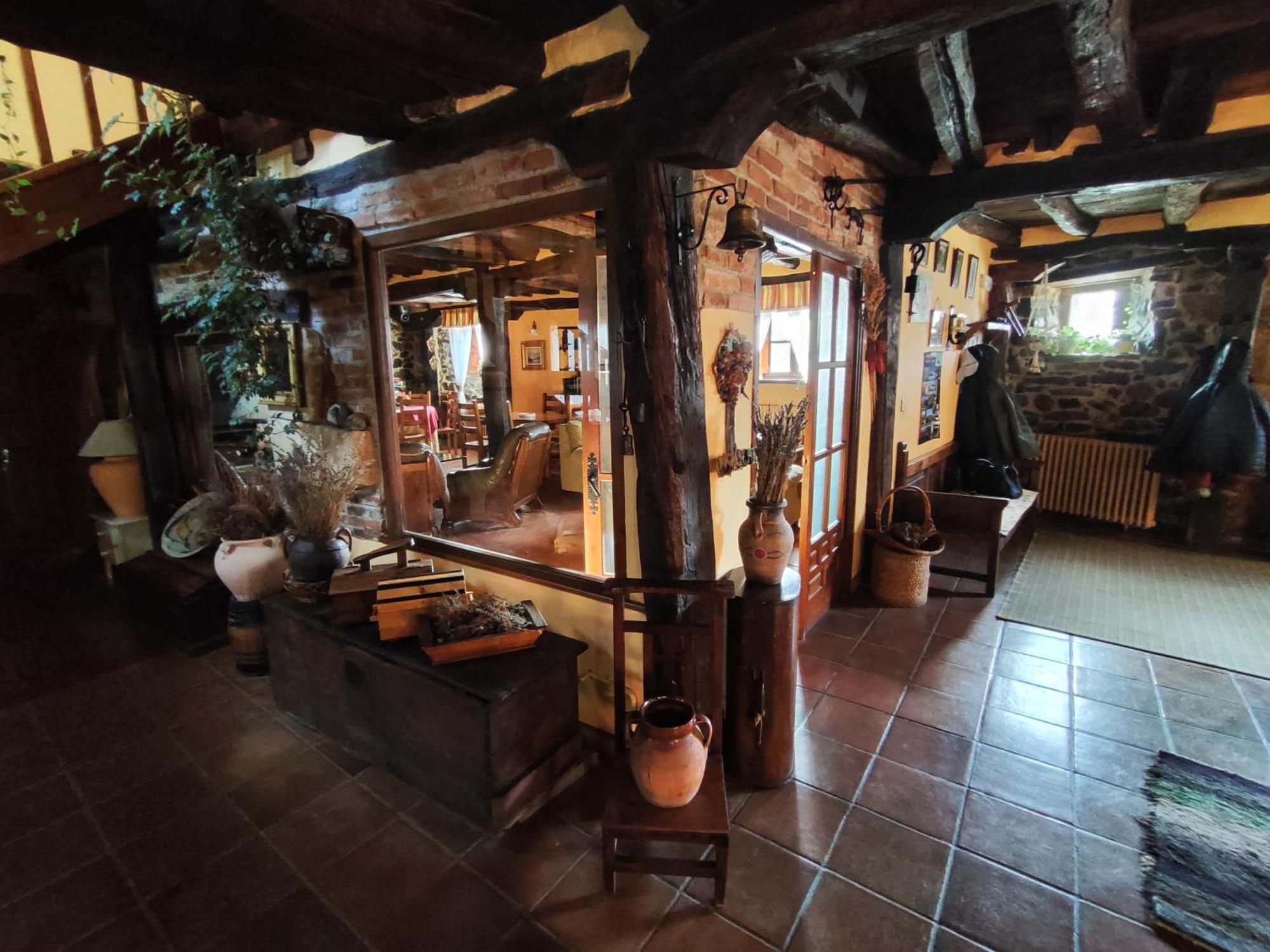 皮苏埃加河畔塞尔韦拉 Casa Simon旅馆 外观 照片