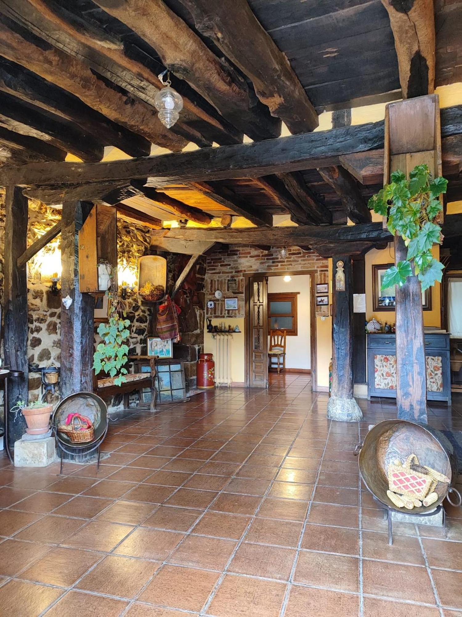 皮苏埃加河畔塞尔韦拉 Casa Simon旅馆 外观 照片