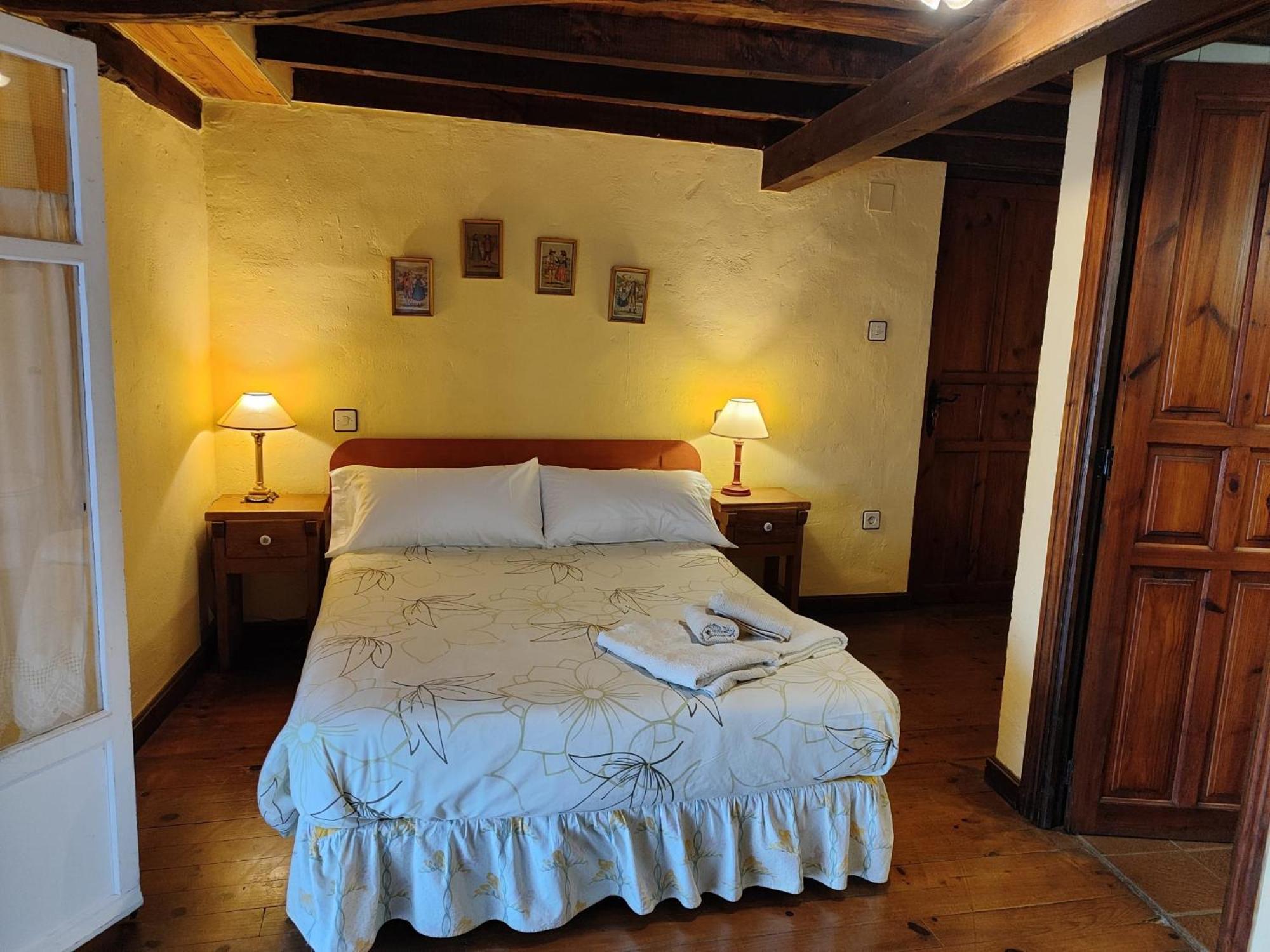 皮苏埃加河畔塞尔韦拉 Casa Simon旅馆 外观 照片