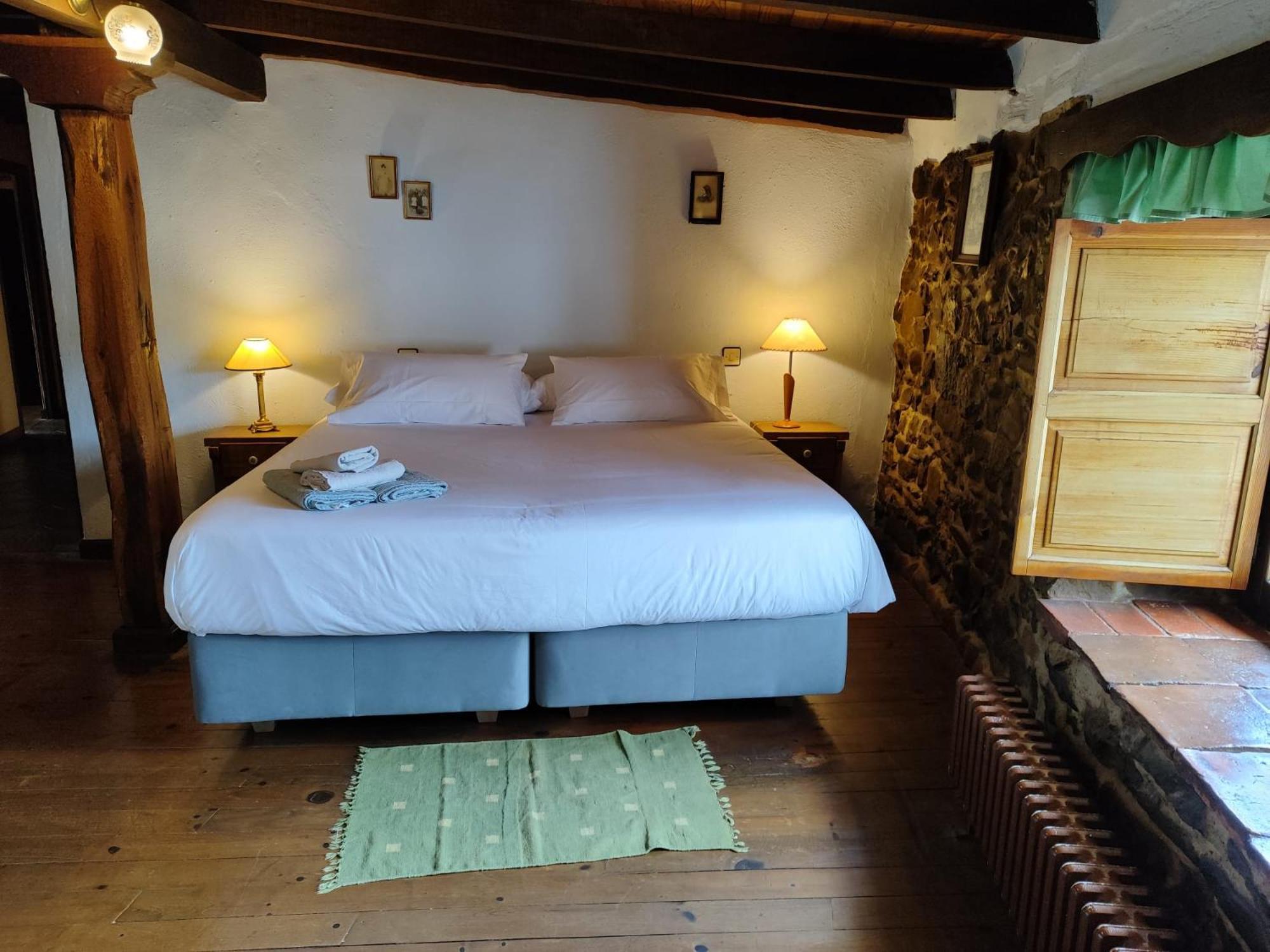皮苏埃加河畔塞尔韦拉 Casa Simon旅馆 外观 照片