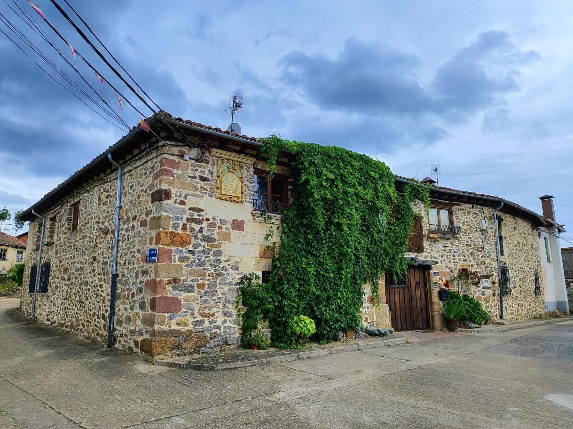 皮苏埃加河畔塞尔韦拉 Casa Simon旅馆 外观 照片